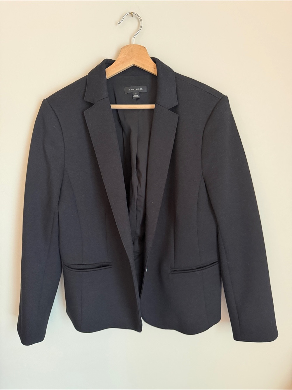 Ann Taylor Black Tailored Ponte Blazer